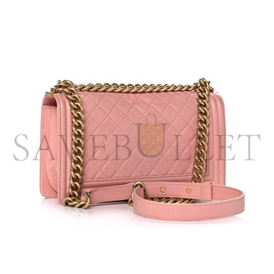 CHANEL CAVIAR MEDIUM QUILTED BOY FLAP PINK A01112 (25*15*8cm)